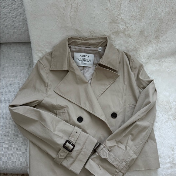 Aritzia Jackets & Blazers - Aritzia short trench